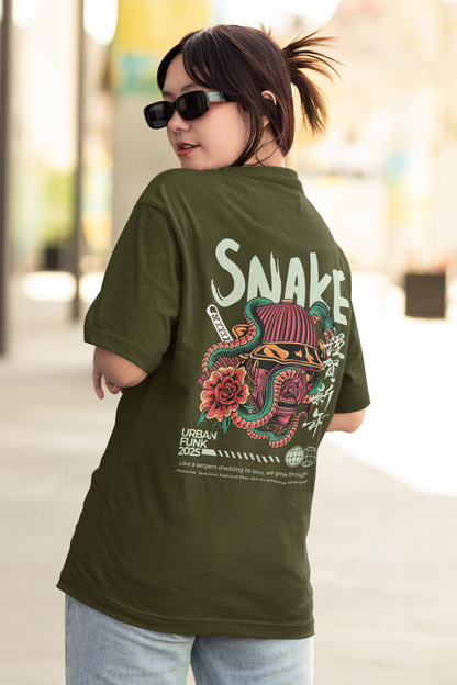 Snake Urban Funk Oversized T-shirt (F)
