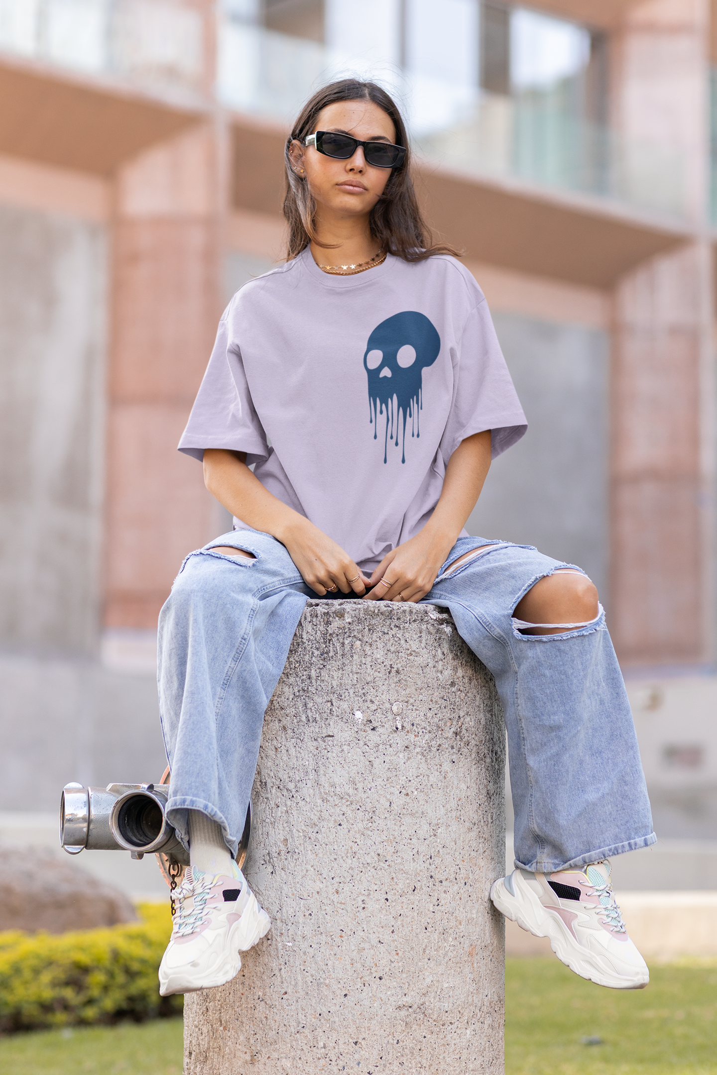 "Meltdown" – Dripping Skull Oversized T-Shirt
